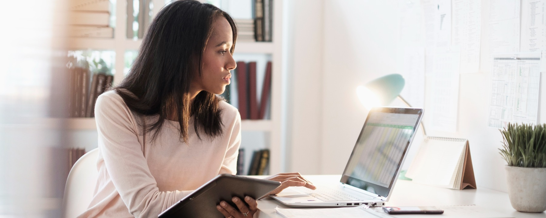 lady-looking-at-laptop